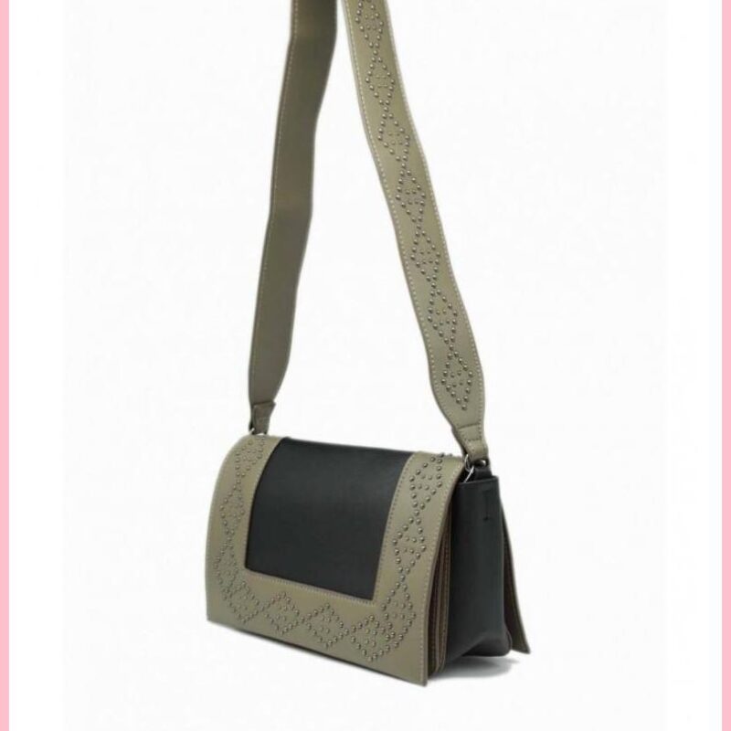 Női keresztpántos táska, geometrikus díszítéssel, műbőr, zöld/fekete noihatizsak-hu b